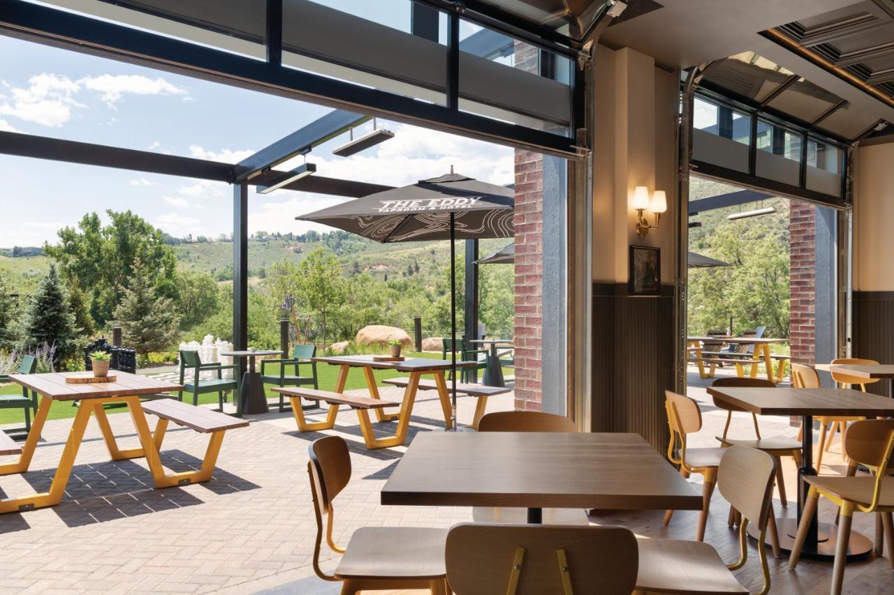The Eddy Taproom & Hotel Golden Ngoại thất bức ảnh